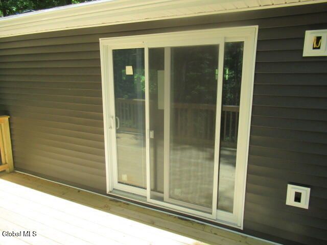 221 S Jarvis Road, Ravena, NY 12143