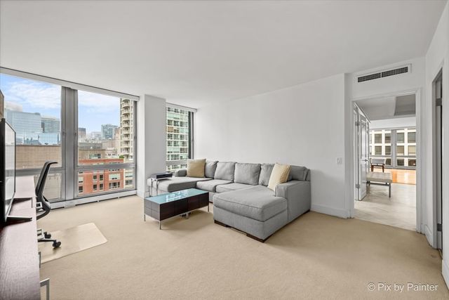 860 N LAKE SHORE Drive 19L, Chicago, IL 60611