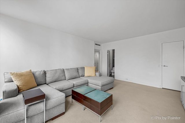 860 N LAKE SHORE Drive 19L, Chicago, IL 60611
