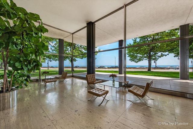860 N LAKE SHORE Drive 19L, Chicago, IL 60611