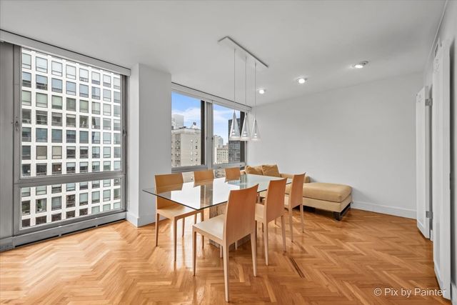 860 N LAKE SHORE Drive 19L, Chicago, IL 60611