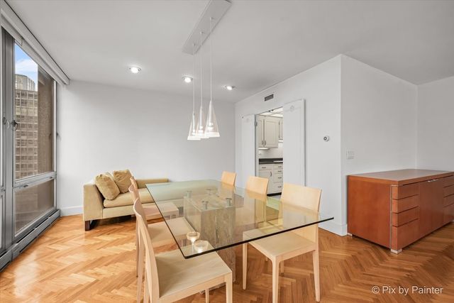 860 N LAKE SHORE Drive 19L, Chicago, IL 60611