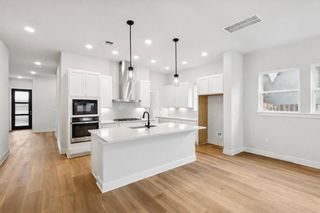 1420 South Brook DR, Leander, TX 78641