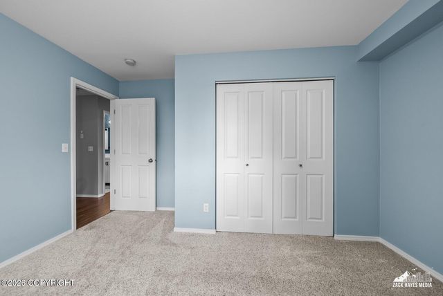12011 Rolling Meadow Circle, Anchorage, AK 99516