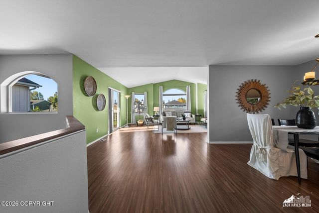 12011 Rolling Meadow Circle, Anchorage, AK 99516