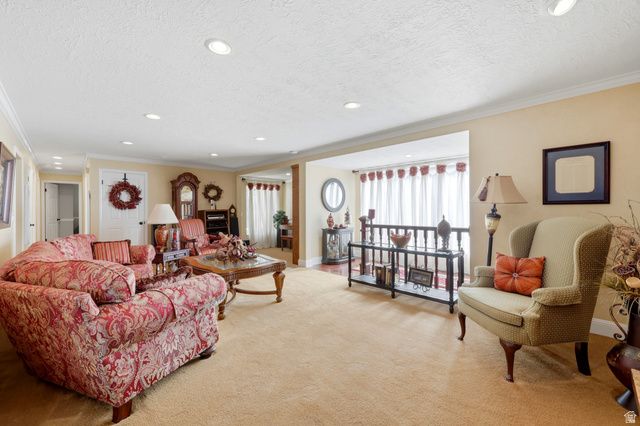 2327 E CAVALIER DR, Cottonwood Heights, UT 84121