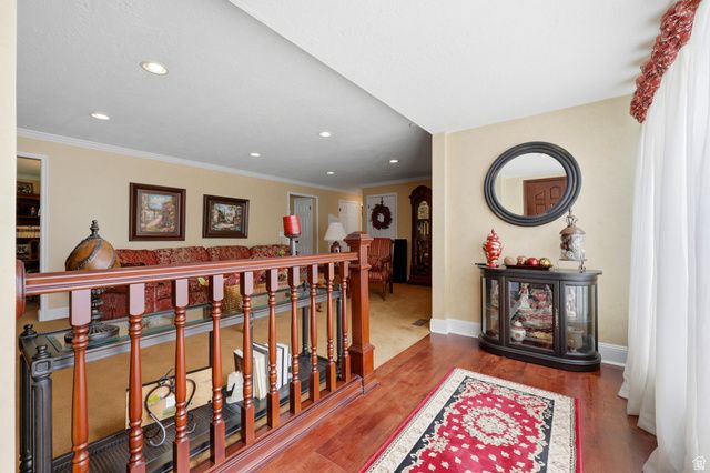 2327 E CAVALIER DR, Cottonwood Heights, UT 84121