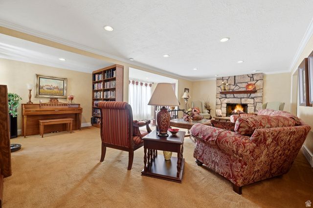 2327 E CAVALIER DR, Cottonwood Heights, UT 84121