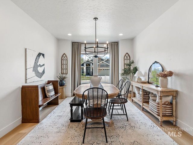 11894 N 20th Ave, Boise, ID 83714