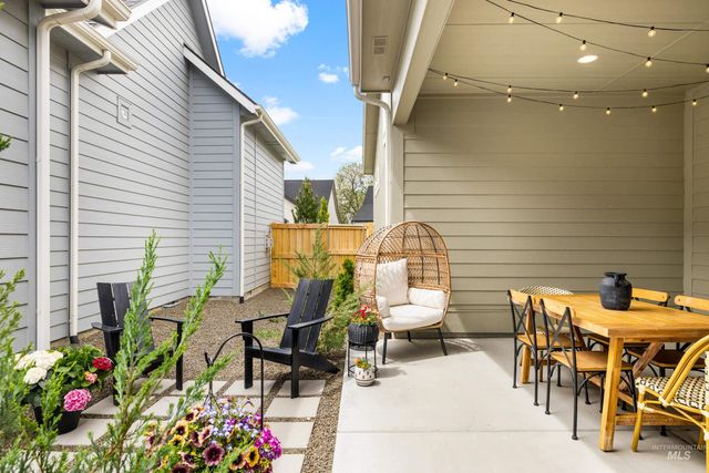 11894 N 20th Ave, Boise, ID 83714