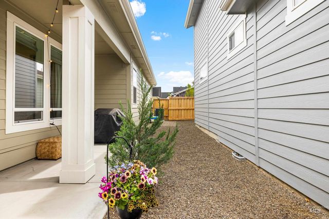 11894 N 20th Ave, Boise, ID 83714