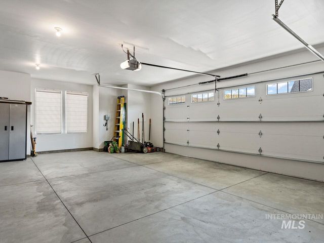 11894 N 20th Ave, Boise, ID 83714