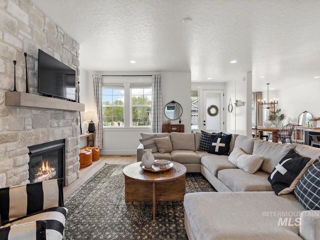 11894 N 20th Ave, Boise, ID 83714