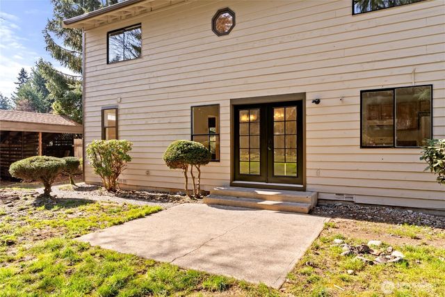 13611 124th Avenue Ct E, Puyallup, WA 98374