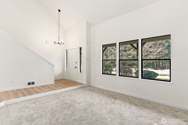 13611 124th Avenue Ct E, Puyallup, WA 98374