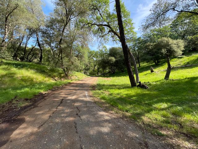 4410 Rossler Rd, Placerville, CA 95667