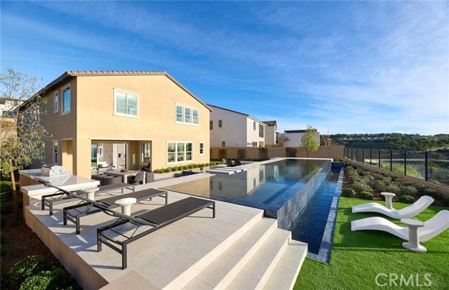 21138 Poema Place, Chatsworth (los Angeles), CA 91311