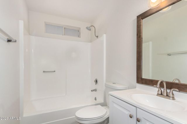 4902 W JOYCE Circle, Glendale, AZ 85308