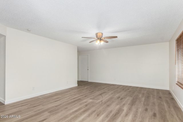 4902 W JOYCE Circle, Glendale, AZ 85308