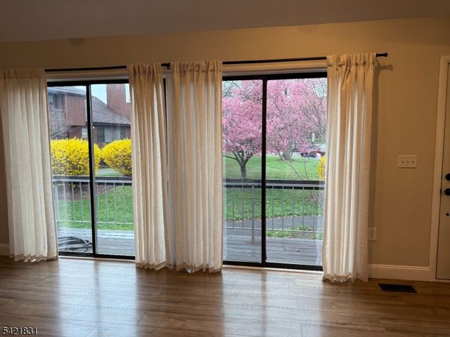 25 Bloomingdale Dr 2C, Hillsborough Twp., NJ 08844