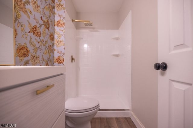25 Bloomingdale Dr 2C, Hillsborough Twp., NJ 08844