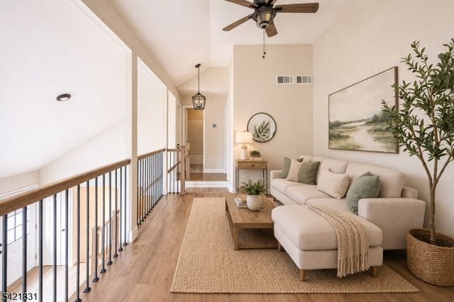25 Bloomingdale Dr 2C, Hillsborough Twp., NJ 08844