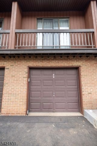 25 Bloomingdale Dr 2C, Hillsborough Twp., NJ 08844