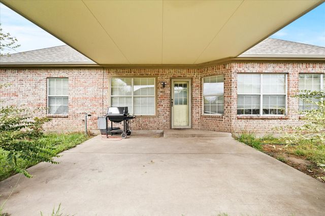 2502 Hollon Drive, Caddo Mills, TX 75135