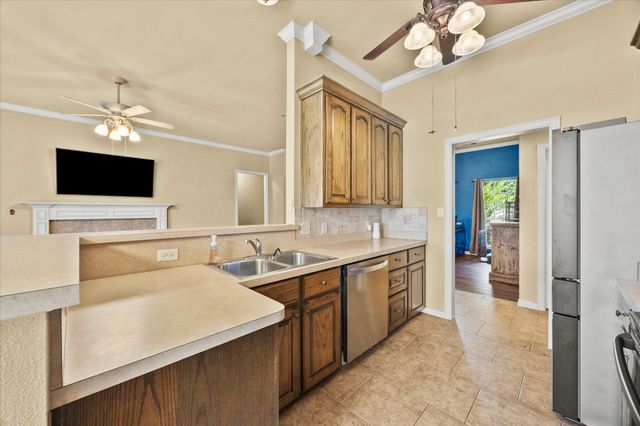 2502 Hollon Drive, Caddo Mills, TX 75135