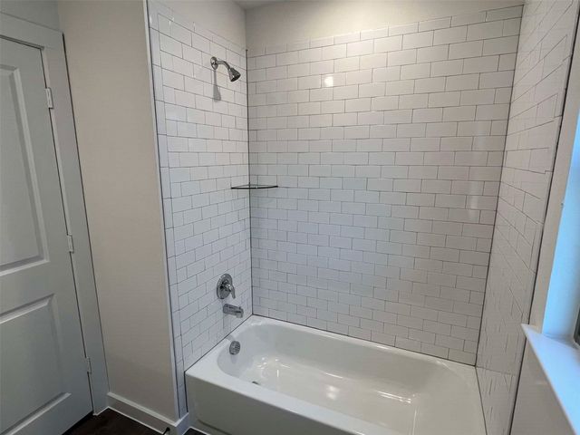 2430 S Fannin Avenue, Denison, TX 75020