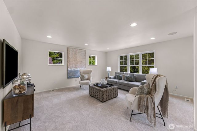 8204 135th Place SE, Snohomish, WA 98296