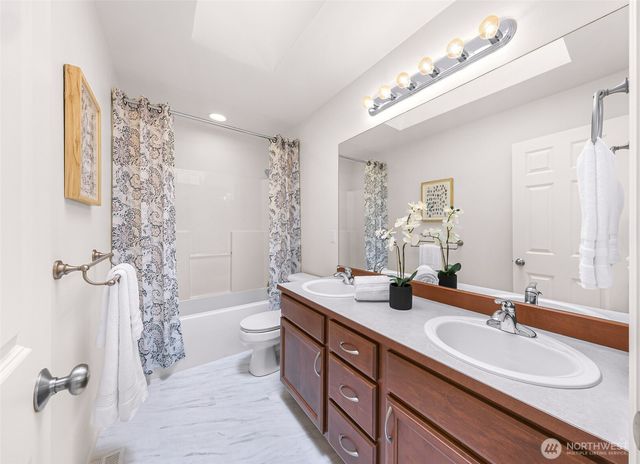 8204 135th Place SE, Snohomish, WA 98296