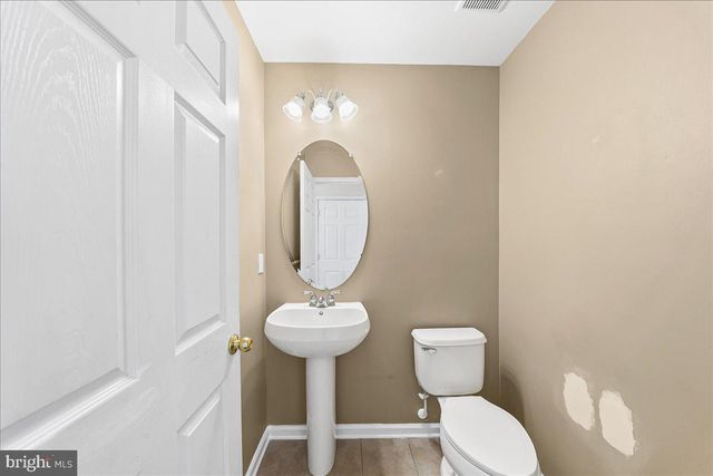 1707 LEXINGTON MEWS, Swedesboro, NJ 08085