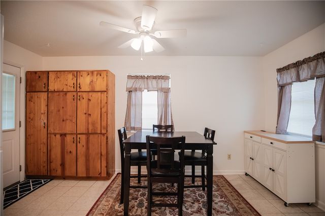 2202 Cottonwood Place, Springdale, AR 72762
