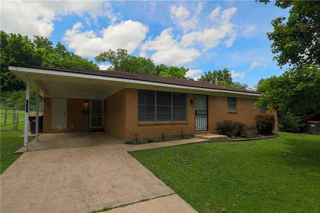 2202 Cottonwood Place, Springdale, AR 72762