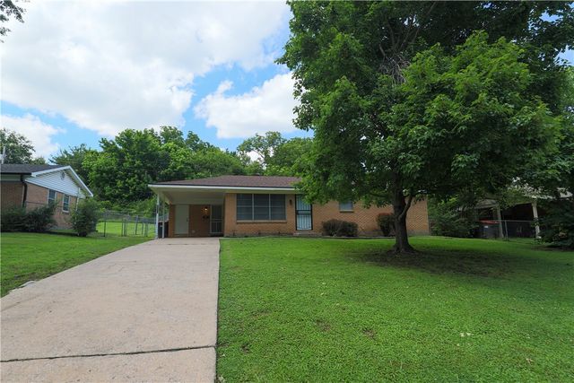 2202 Cottonwood Place, Springdale, AR 72762
