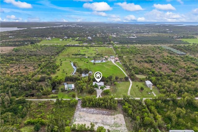 5675 Sandal LN, Bokeelia, FL 33922