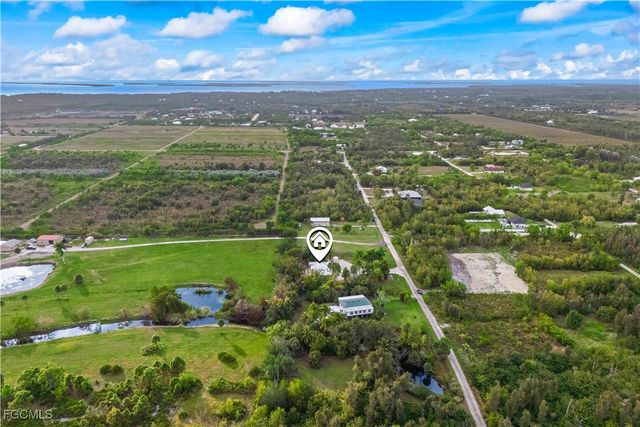 5675 Sandal LN, Bokeelia, FL 33922