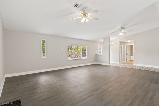 5675 Sandal LN, Bokeelia, FL 33922