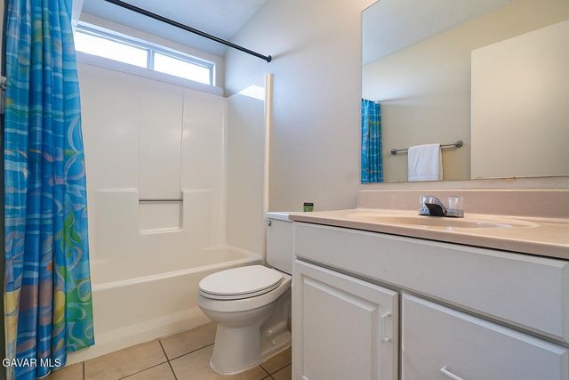 8301 Dogwood Avenue, California City, CA 93505