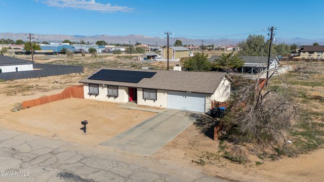 8301 Dogwood Avenue, California City, CA 93505