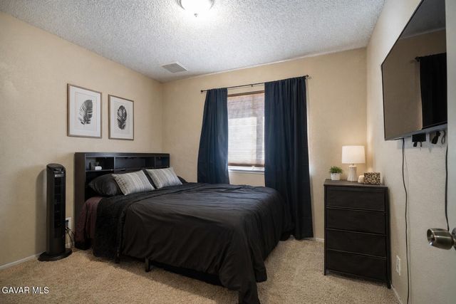 8301 Dogwood Avenue, California City, CA 93505