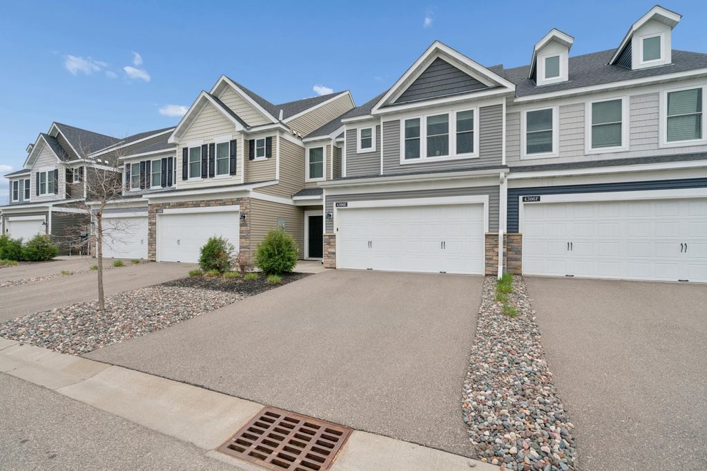 4306 122nd Lane NE E, Blaine, MN 55449 — photo 2