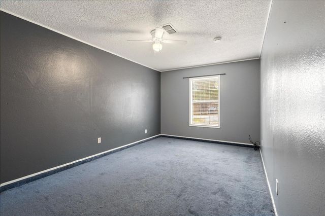 412 Main Street, Pottsboro, TX 75076