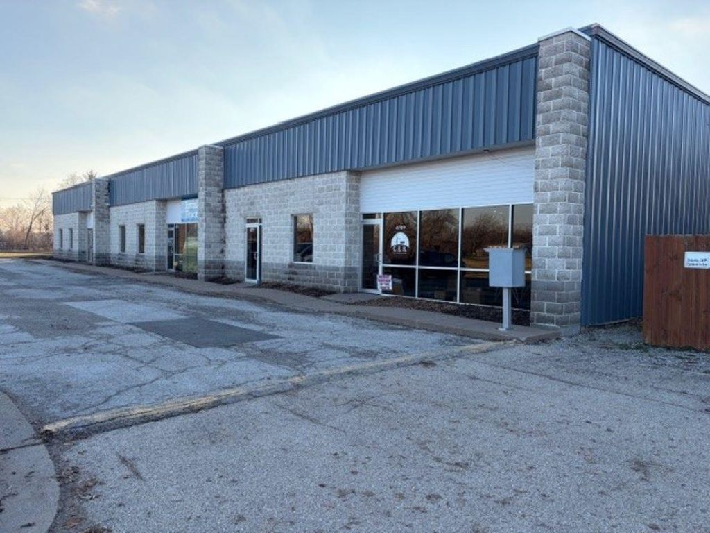 4711 15th Street A Street, Moline, IL 61265