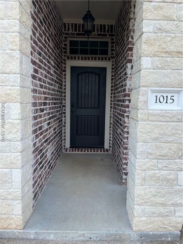 1015 Dove Run Trail, College Station, TX 77845