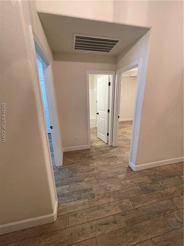 1015 Dove Run Trail, College Station, TX 77845