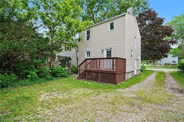 616 Tallmadge Road, Cuyahoga Falls, OH 44221