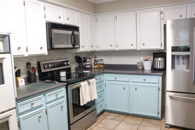 124 Circle Drive, Kaufman, TX 75142