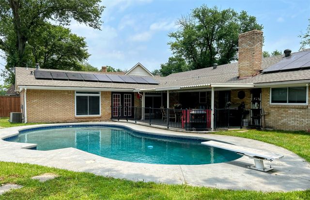 124 Circle Drive, Kaufman, TX 75142